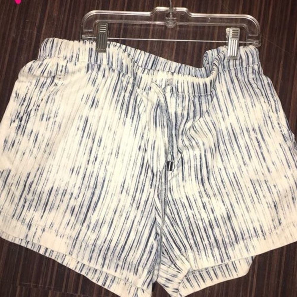 Casual shorts